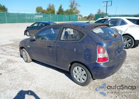 2011 Hyundai Accent Gs z USA, uszkodzony, nr VIN KMHCM3AC8BU186650